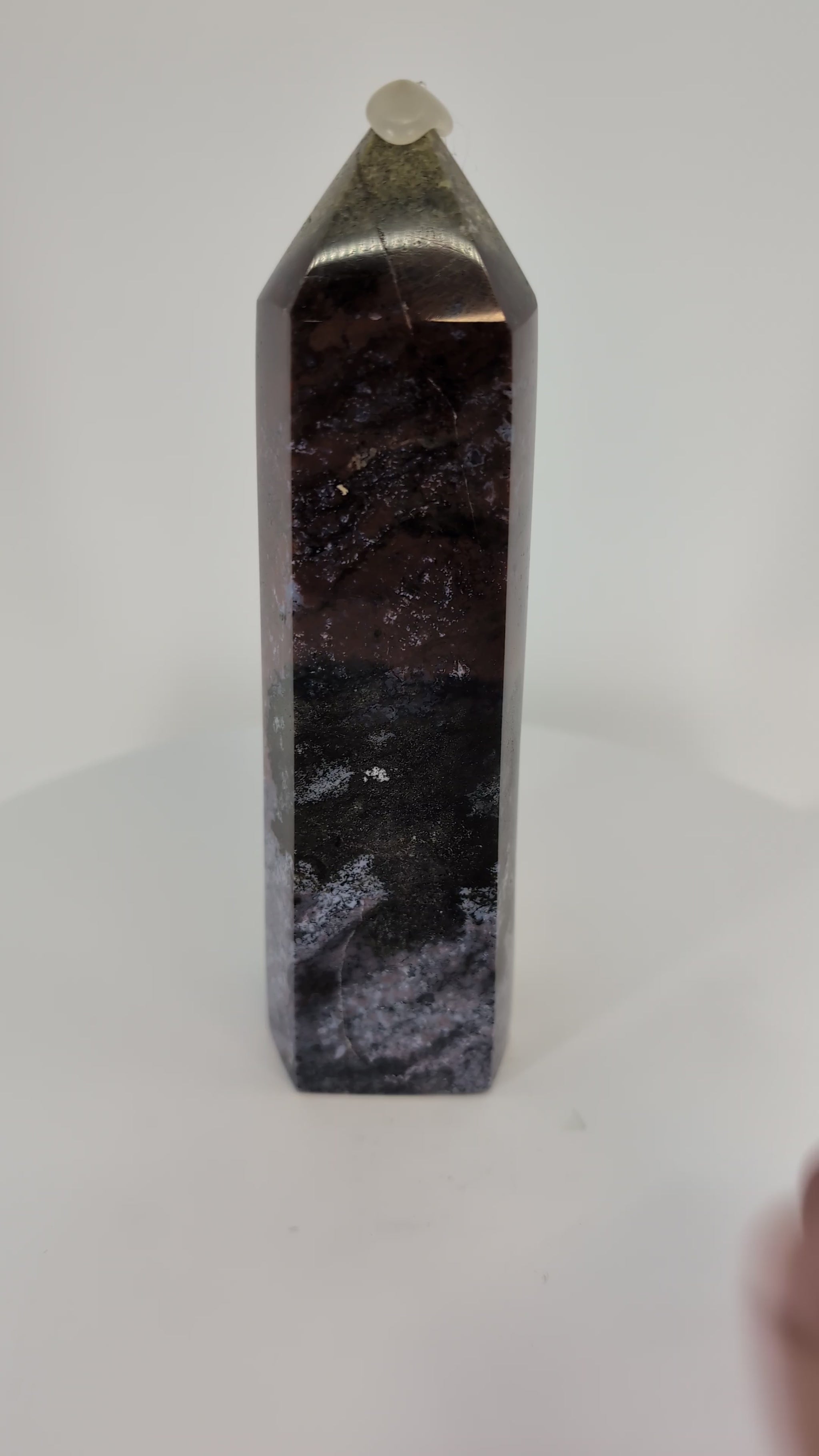 Ocean Jasper Tower OJ-05 video – 16 cm, 540 g, grey-blue tones with soft orbicular eyes. Madagascar jasper tower shown under warm light to reveal shimmer.