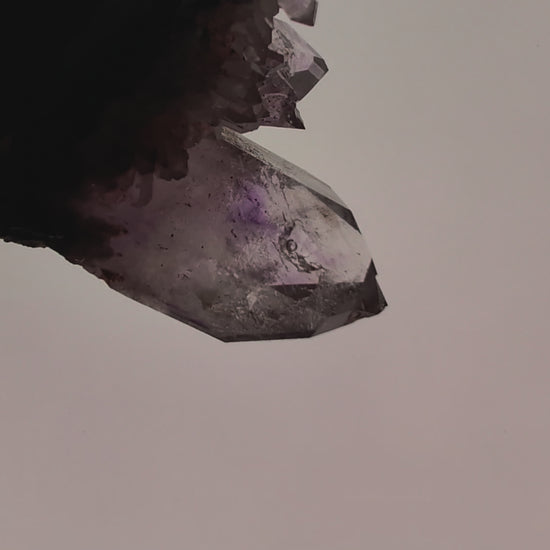 Video showing moving enhydro bubble inside Brandberg amethyst