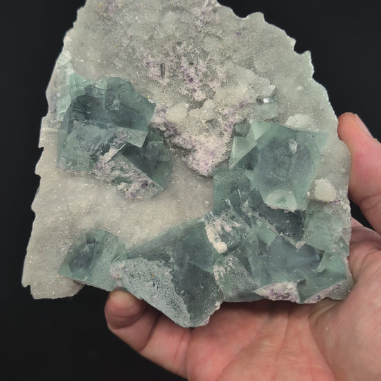 360-degree video of blue jelly fluorite on druzy quartz – Yaogangxian Mine specimen