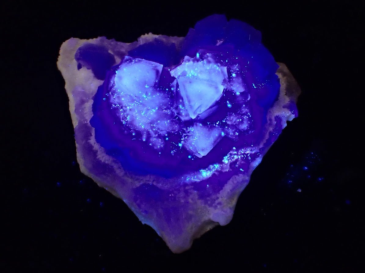 Purple - Cored De’an Fluorite with UV Fluorescence – Jiangxi Province, China - Legacy Crystals and Minerals