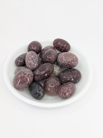 Red Strawberry Quartz tumbled stones AA grade – main product image