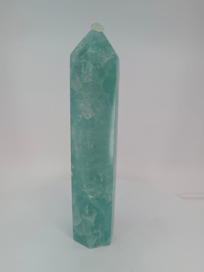 Green Fluorite tower – translucent body close-up