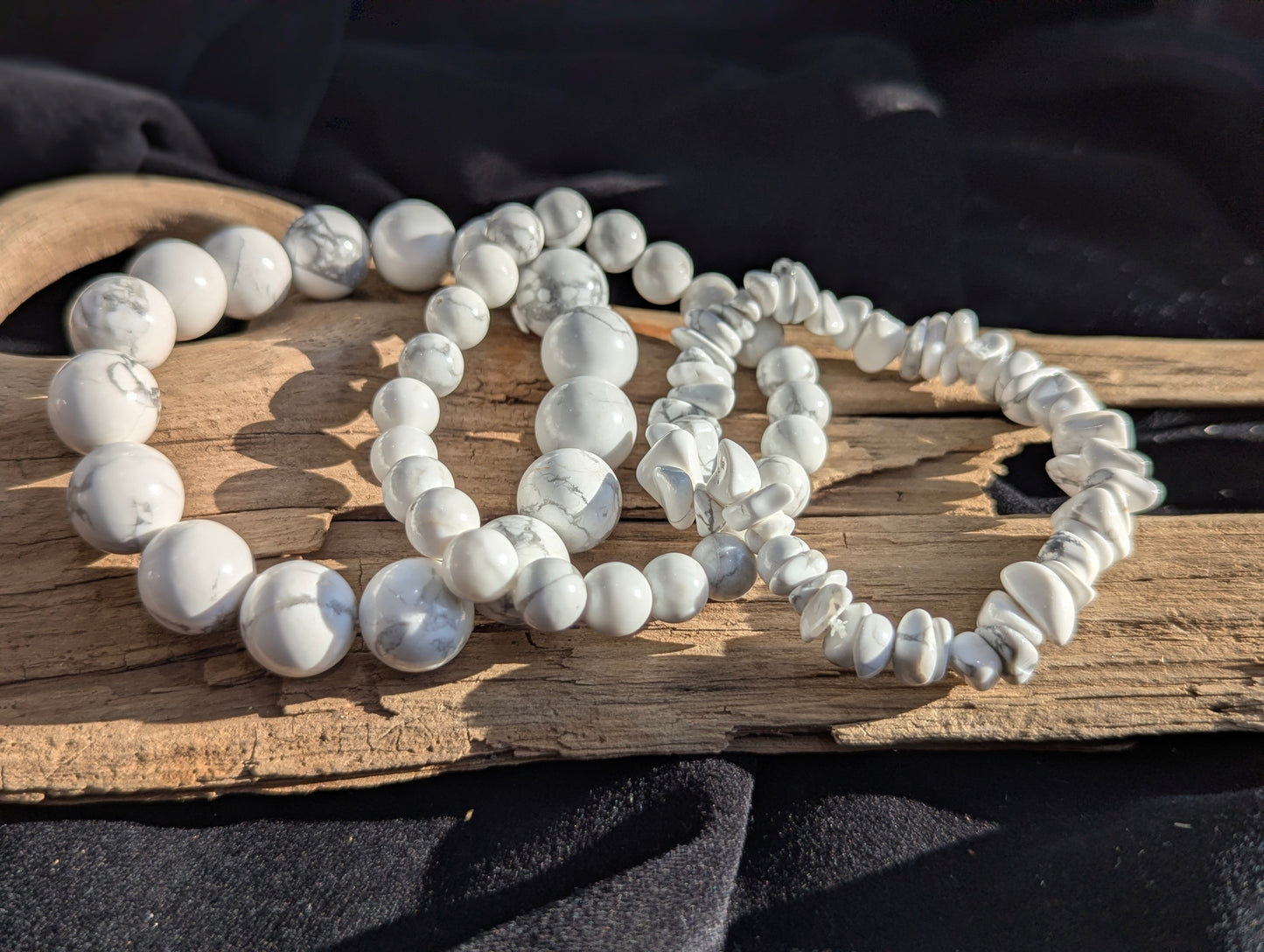 Howlite Bracelet — Chip, 6mm, 8mm & 12mm Round Beads