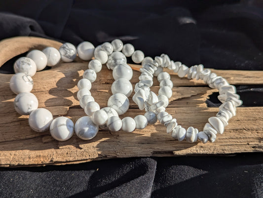 Howlite Bracelet — Chip, 6mm, 8mm & 12mm Round Beads