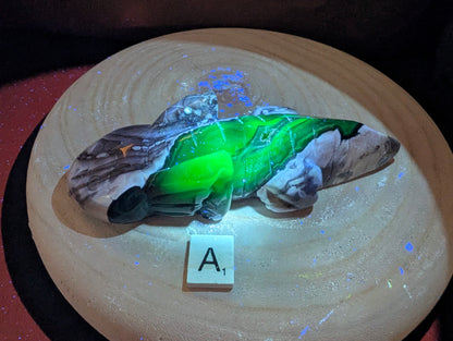 Volcano Agate Axolotl - UV Reactive ~16cm long ~365g