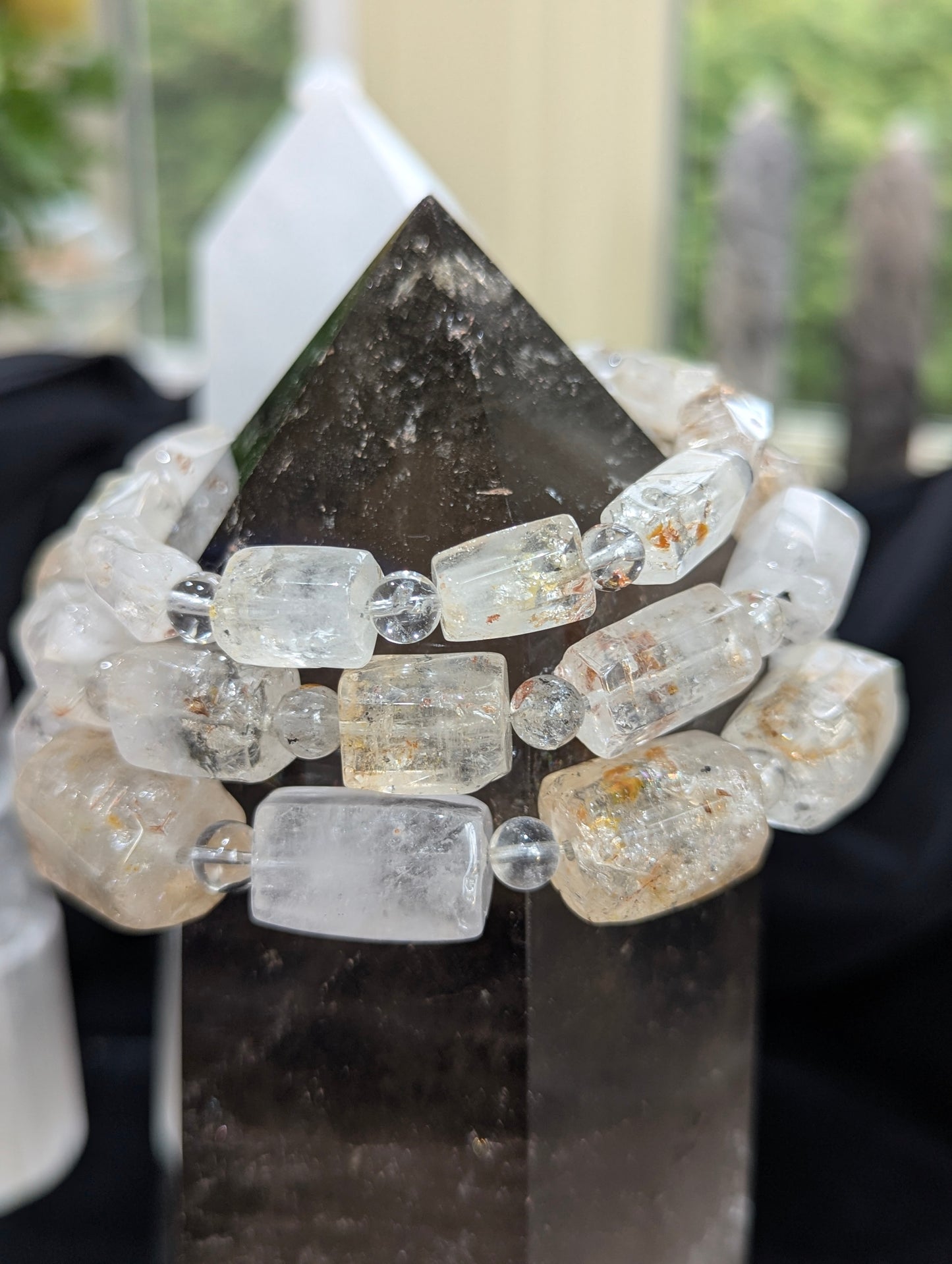 Petroleum Quartz Freeform Bracelet – UV-Reactive Hydrocarbon Inclusions