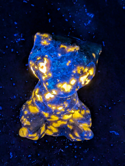 Sculptures inspirées de Pokémon en yooperlite – Figurines en cristal fluorescent UV (5,7–7 cm, 110–295 g)
