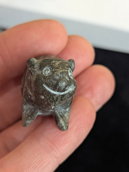 Tiny Pig Mineral Totem ~ 1"