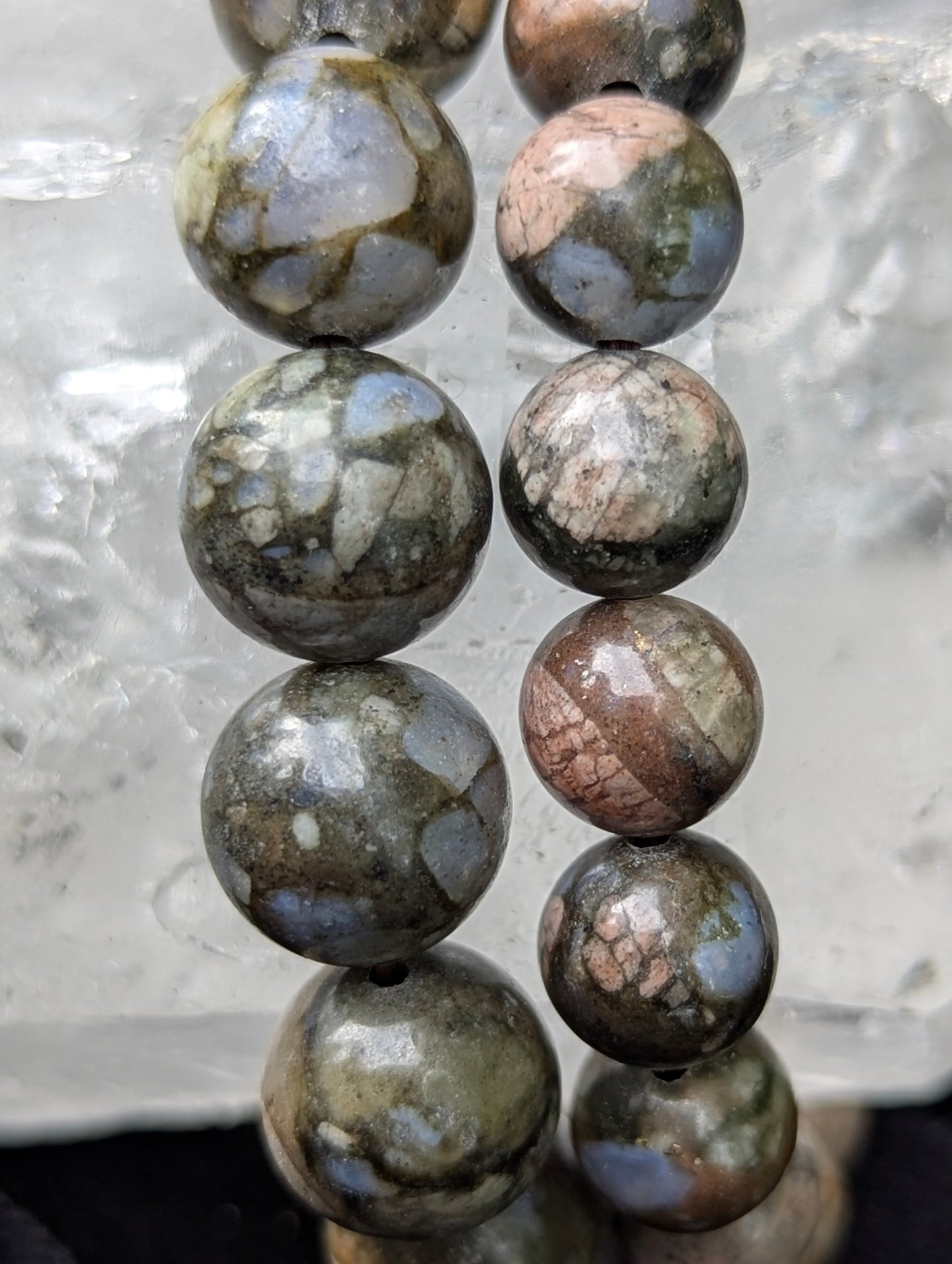 Que Sera (Quesera) Bracelet — 8mm & 10mm Round Beads