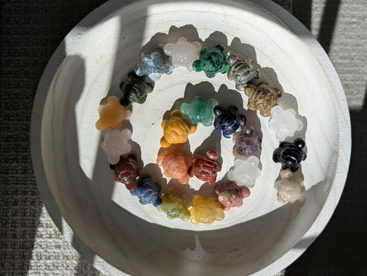 Tiny Turtle Mineral Totem ~ 1"