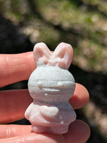 Miffy - Sculpté à partir de minéraux naturels
