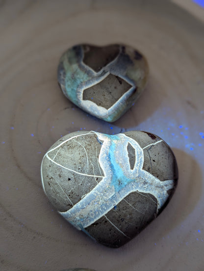 Septarian Nodule / Dragon Egg Heart
