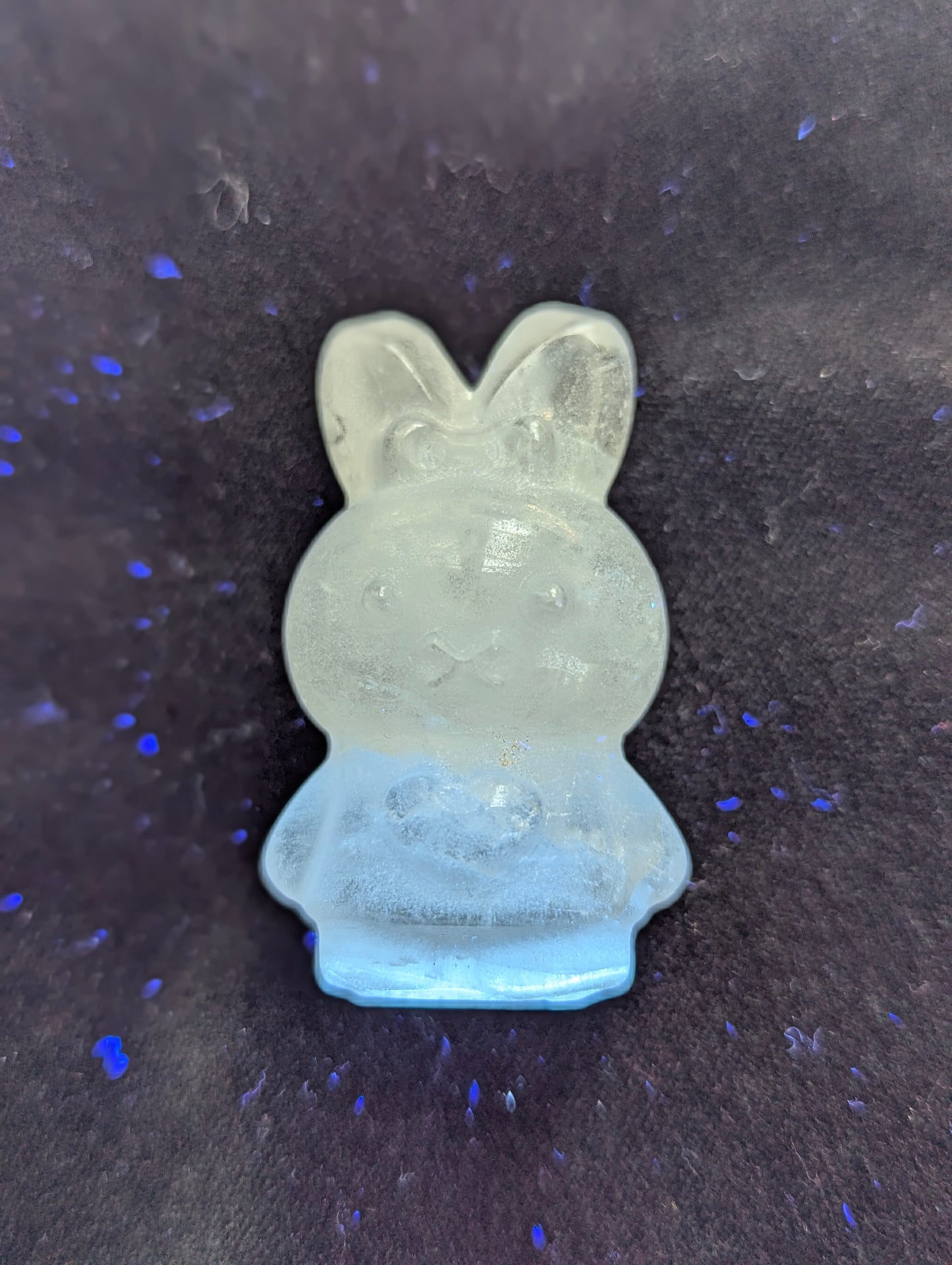 Miffy - Sculpté à partir de minéraux naturels