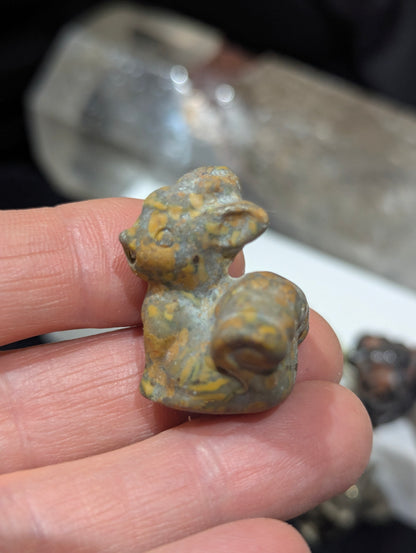 Tiny Vulpix Mineral Totem - 1"