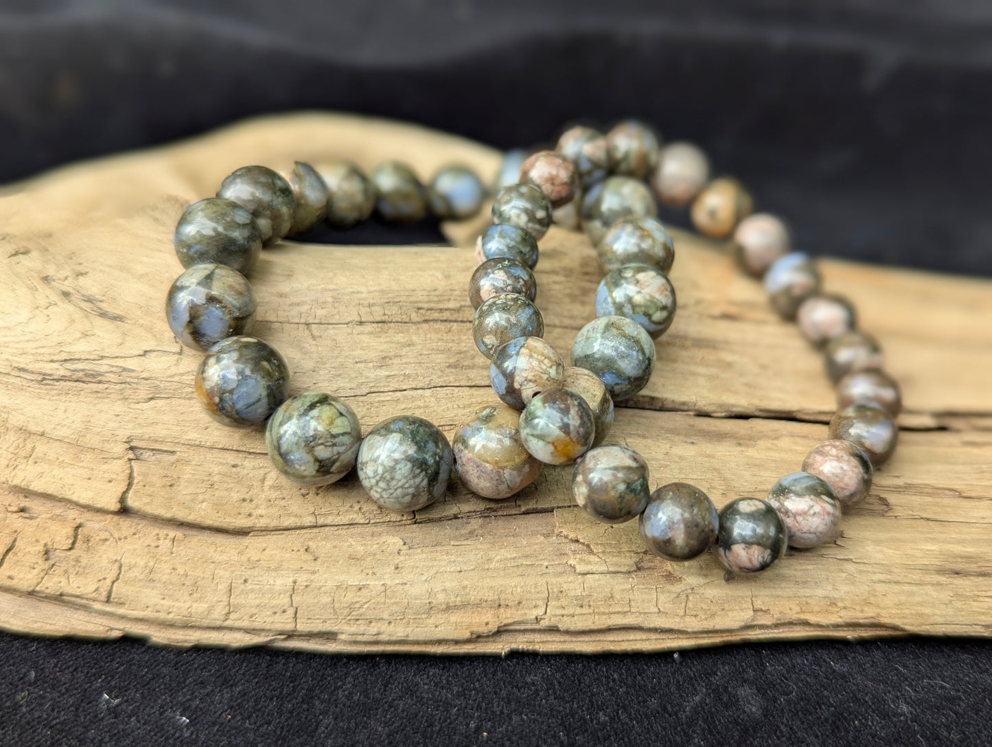 Que Sera (Quesera) Bracelet — 8mm & 10mm Round Beads
