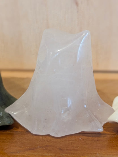 Tiny Ghost Cat Mineral Totem ~ 1"