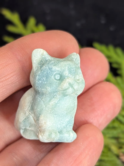 Totem chat assis miniature ~ 2,5 cm