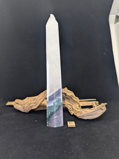 Profile view of Variant C showing the massive 3-inch wide base.