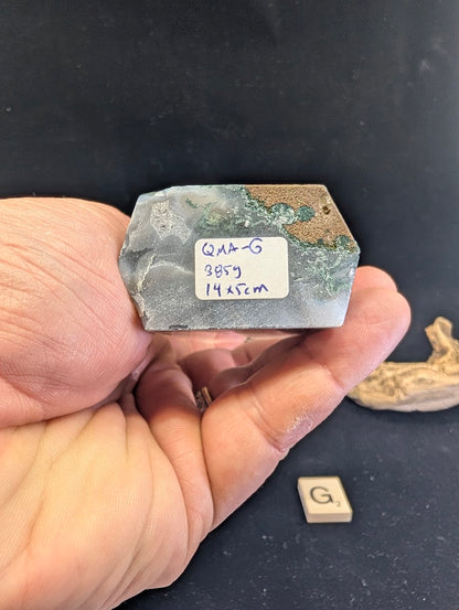 Base view of Variant G confirming 385g weight and 14x5cm dimensions.