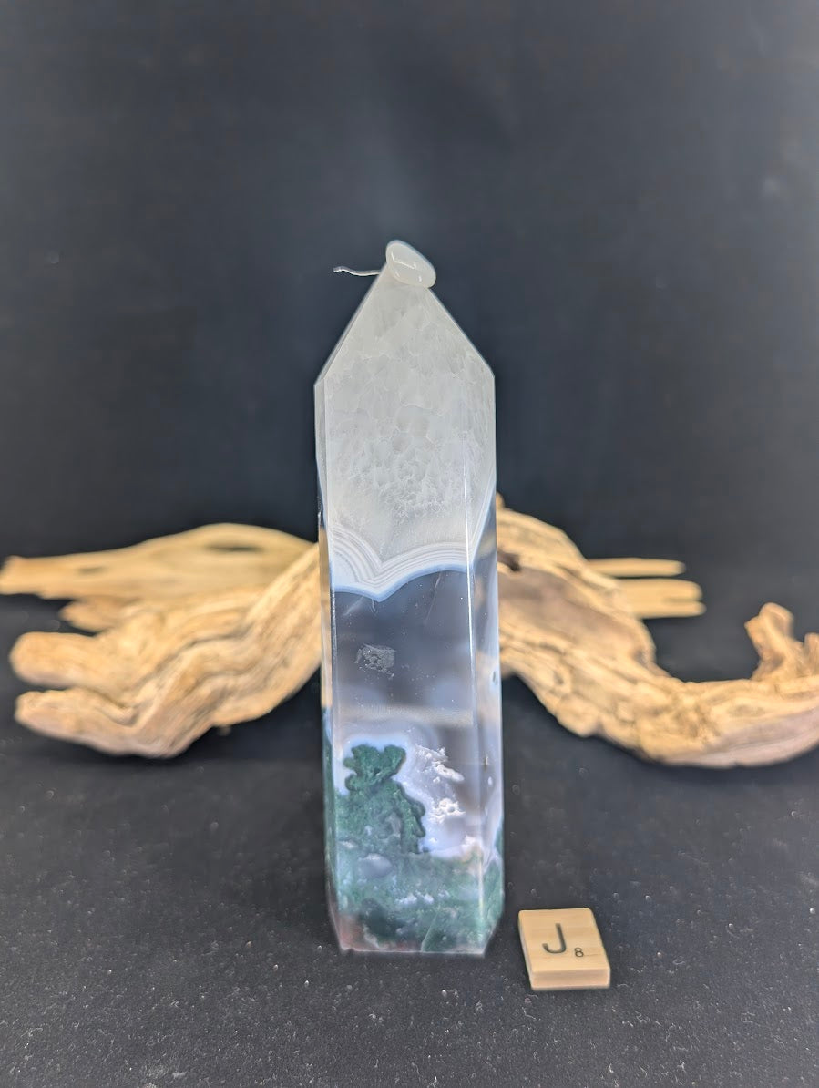 Back view of Variant J displaying a balanced scenic transition.