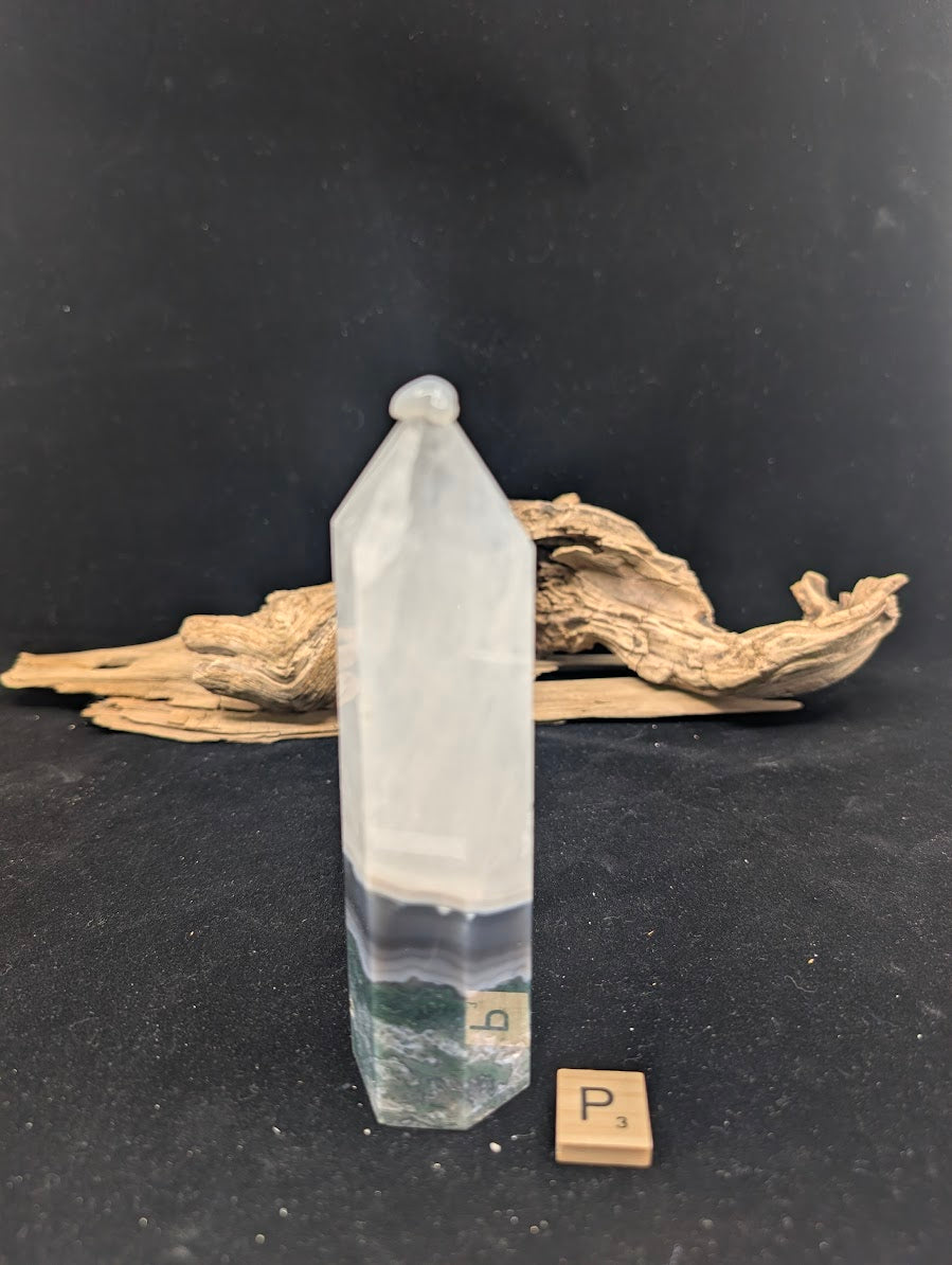 Top view of Variant P showcasing the high-lustre polish