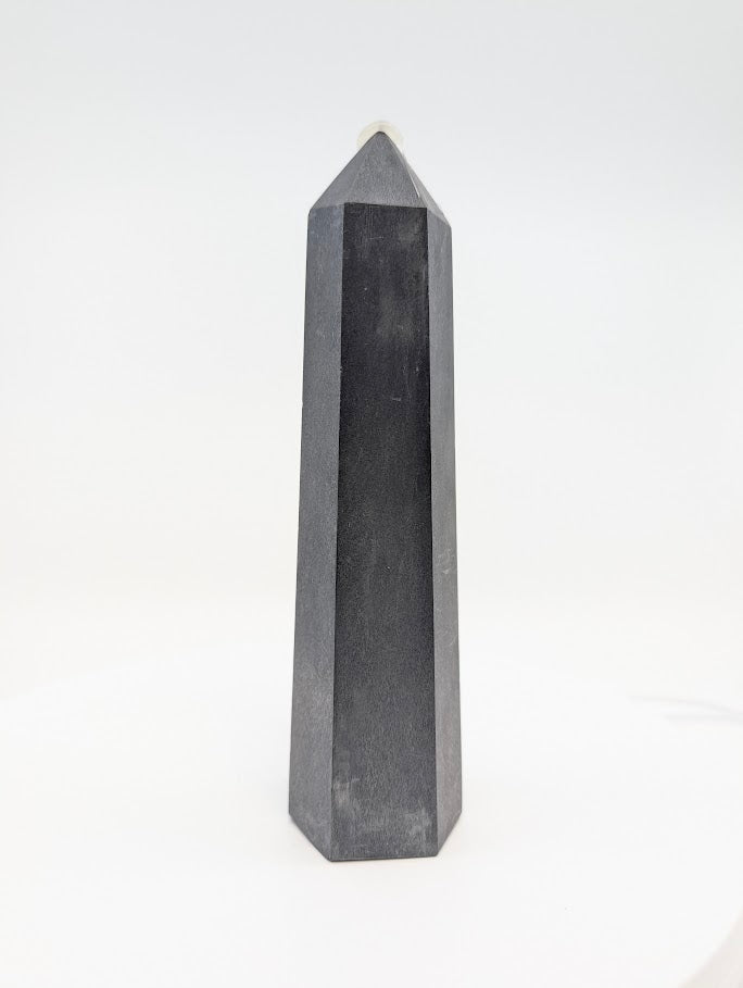 Shungite tower with glossy graphite sheen from Karelia Russia – 440g