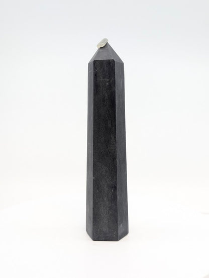 Smooth black Shungite tower from Karelia Russia – 360g carbon mineral