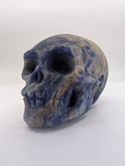 Sodalite crystal skull carving – 41mm hand-carved natural stone