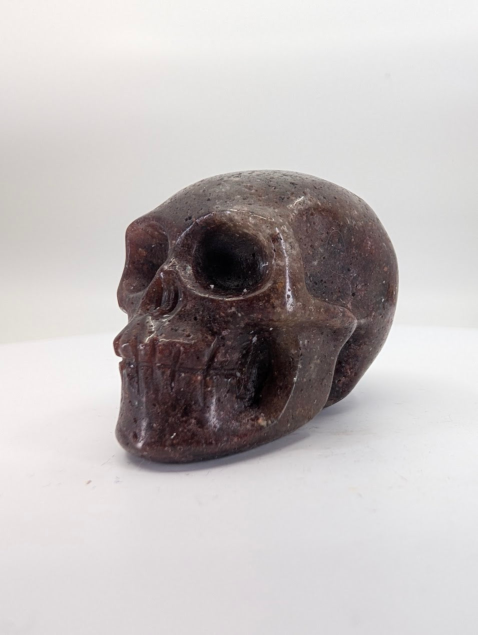 Strawberry Quartz crystal skull carving – 41mm hand-carved natural stone