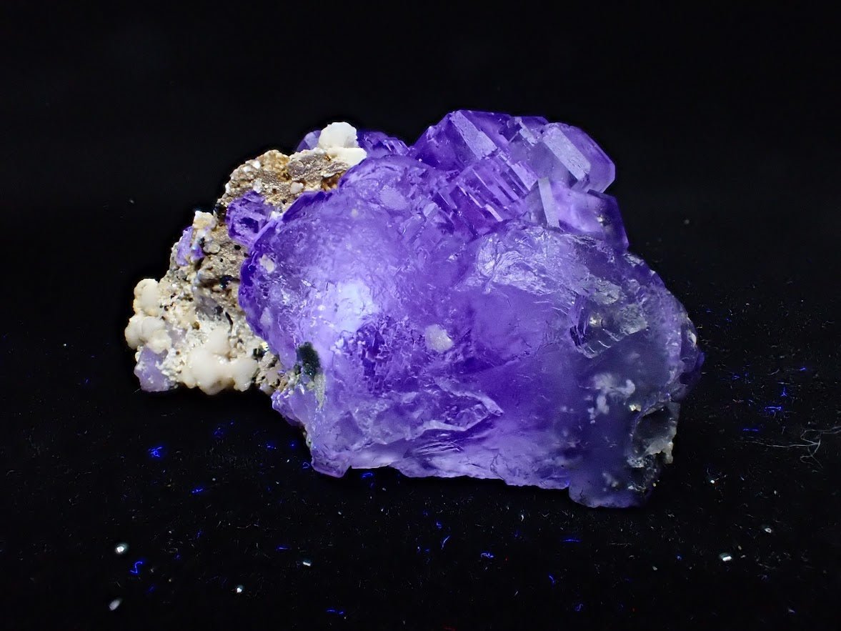 Vibrant Purple Fluorite from the Yaogangxian (YGX) Mine (1″ × 1″ × 1″, 37g) - Legacy Crystals and Minerals