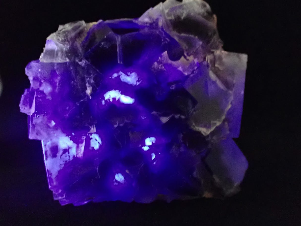 Yindu Fluorite with Deep Purple Zoning and UV Fluorescence – Yindu Mine, Inner Mongolia, China - Legacy Crystals and Minerals