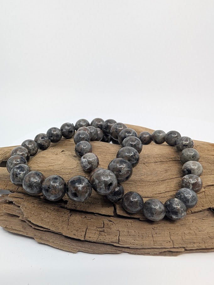 8MM and 6MM Yooperlite bracelet glowing crystal beads