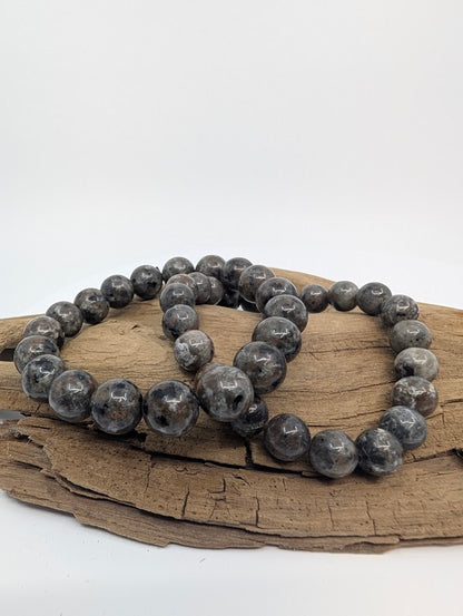 8MM and 6MM Yooperlite bracelet glowing crystal beads